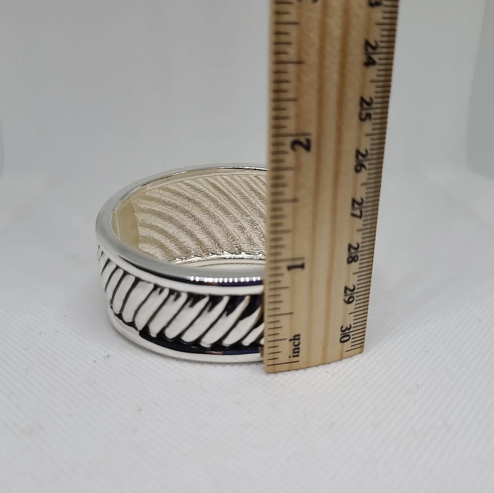 Premier Design Hinged Bracelet 7” Chunky Statement Bangle Silver Tone - Picture 9 of 9